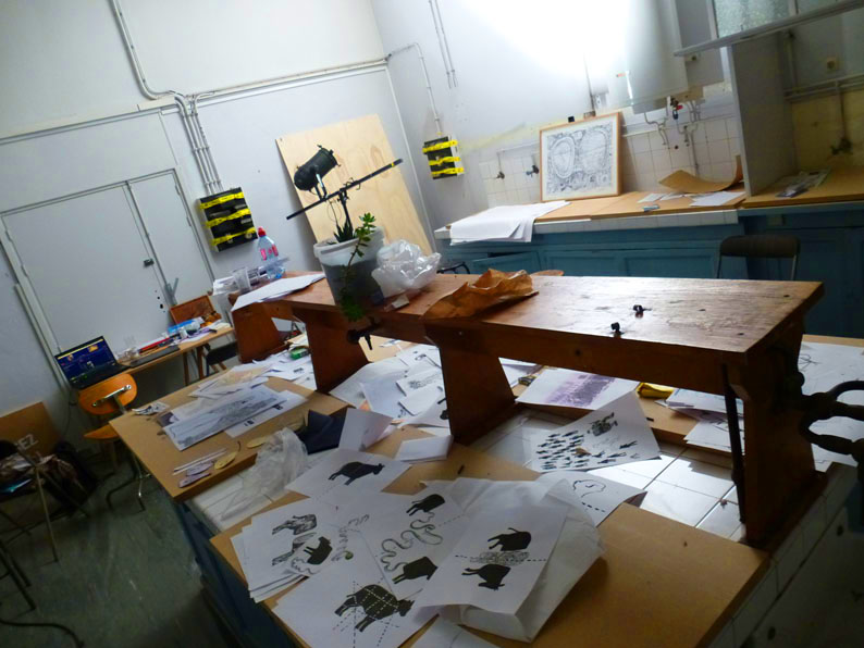 Spéléographies 2016 : l'espace de boulot commun.